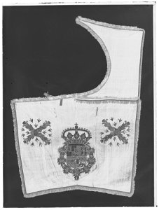 Spanska riksvapnet - Livrustkammaren - 42915-negative