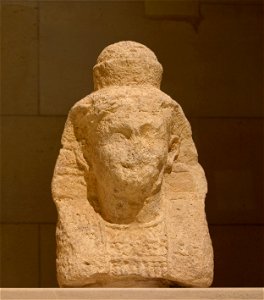 Sphinx accoudoir trône Astarté Louvre AO 1439