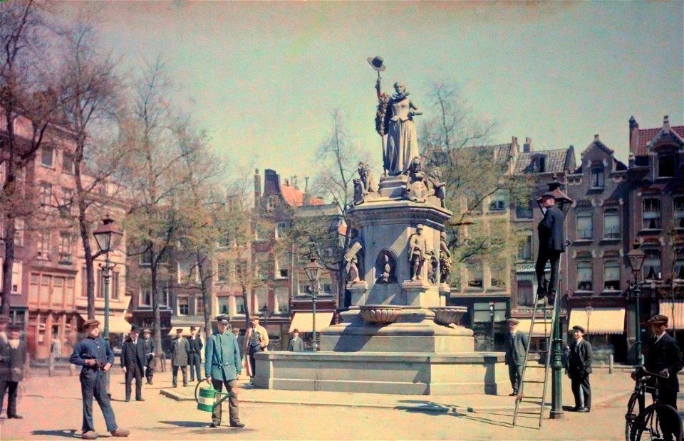 Standbeeld Maagd van Nederland, Nieuwe Markt, Rotterdam, 1915