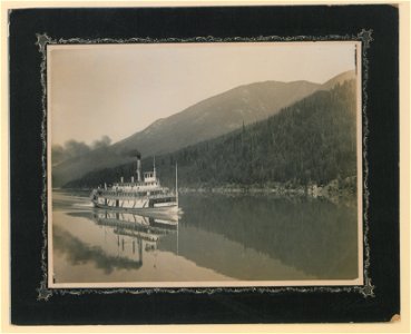 Steamer near Arrowhead, BC (HS85-10-19894) original