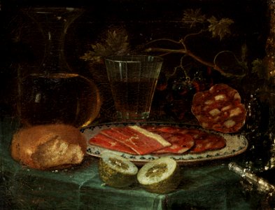 Stillleben mit Schinkenplatte