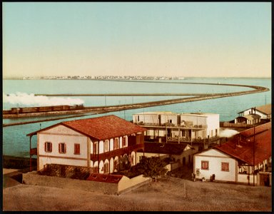 Suez, depuis Port Tewfic LCCN2017656979
