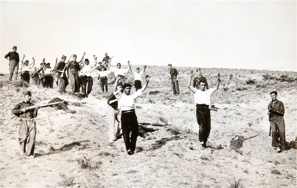 Surrender of Red Soldiers, Somosierra, Madrid - Google Art Project