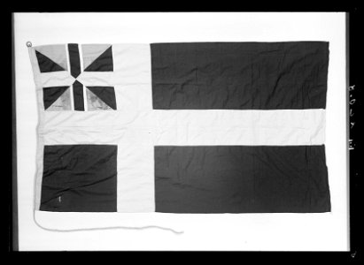 Svensk handelsflagga med det senare svensk-norska unionsmärket, 1844-1905 - Livrustkammaren - 78423