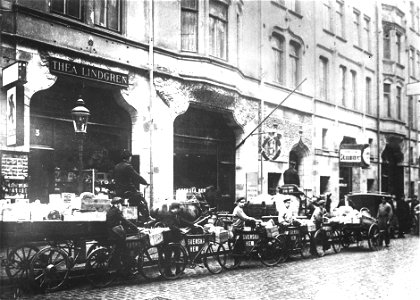Svenska Hem, Mäster Samuelsgatan 3, 1910-tal (1)