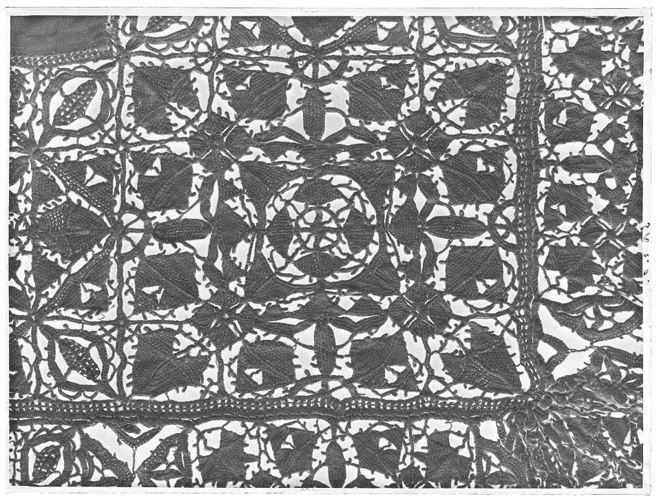 Svepkrage linne - Livrustkammaren - 60068-negative