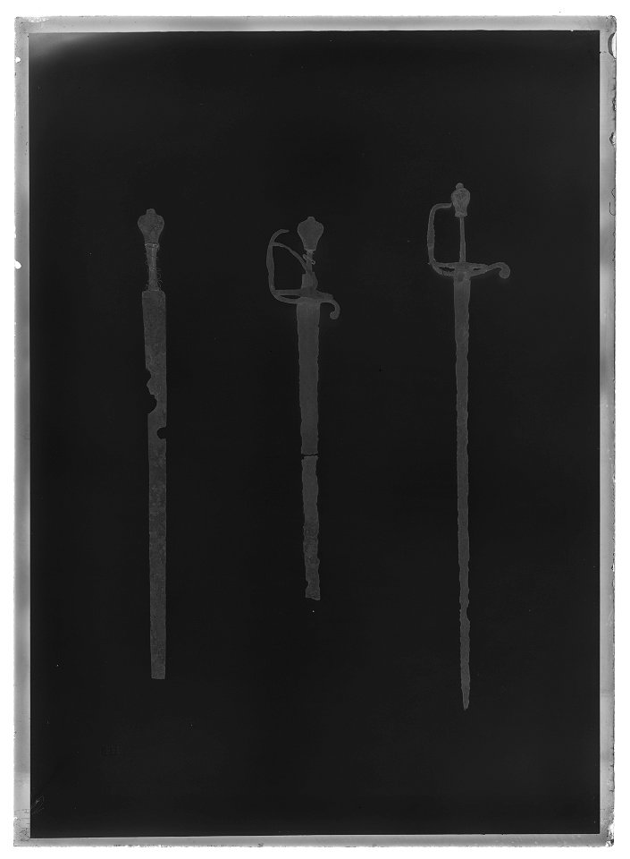 Svärd, fragment - Livrustkammaren - 51812-negative