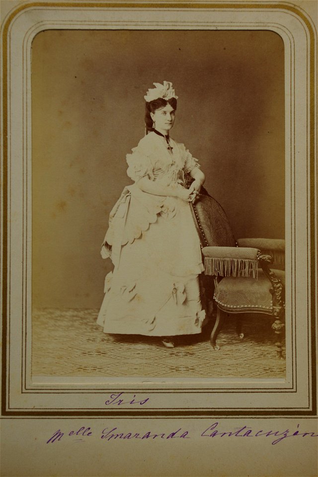 Szathmári Romanian court members in historical costume 15