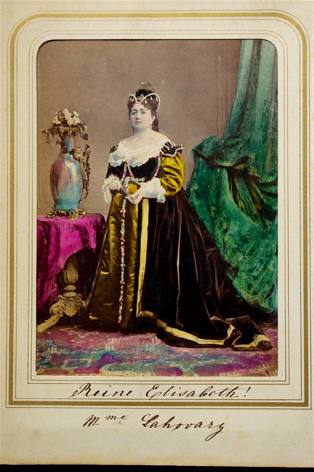 Szathmári Romanian court members in historical costume 47