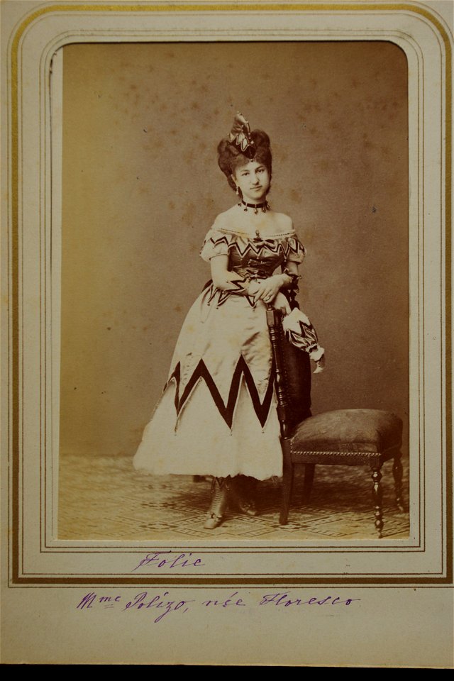 Szathmári Romanian court members in historical costume 28