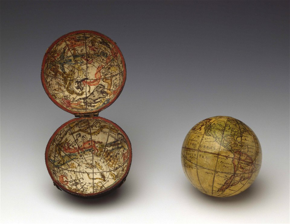Terrestrial and celestial pocket globe RMG D7093-2