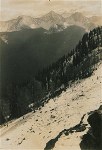 The Silent Pass (HS85-10-20119)