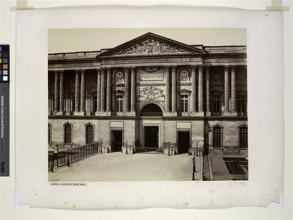 Édouard Baldus, La Colonnade du Louvre - NYPL Digital Collections