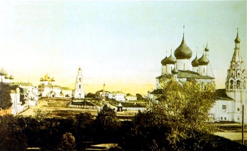 Старый Ярославль. Ильинская (Советская) площадь