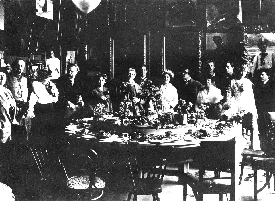Репино СПб Пенаты гостиная до 1917 года
