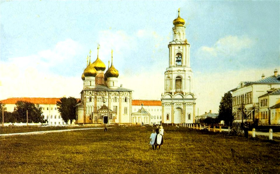Старый Ярославль. Успенский собор и Демидовский лицей