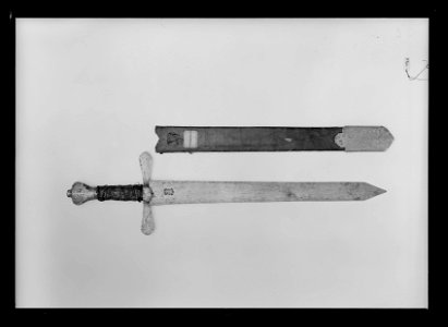 Tornersvärd Sverige 1776-1800, klingan Solingen ca 1600-1650 - Livrustkammaren - 34720
