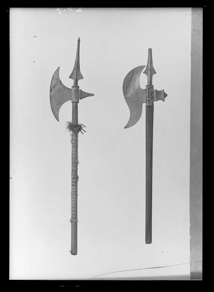 Tornerstridsyxa - Livrustkammaren - 78336
