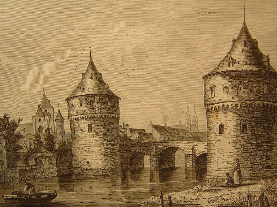 Tours du Broel