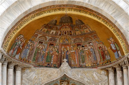 Transportation of the body of St Mark - St Mark's Basilica n01