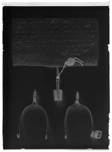 Trepaneringsborr, använd vid trepaneringen av friherre Georg Carl von Döbeln (1758-1820) 1791 - Livrustkammaren - 69203-negative