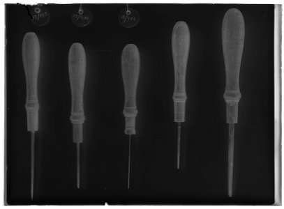 Trekantfil - Livrustkammaren - 17953-negative