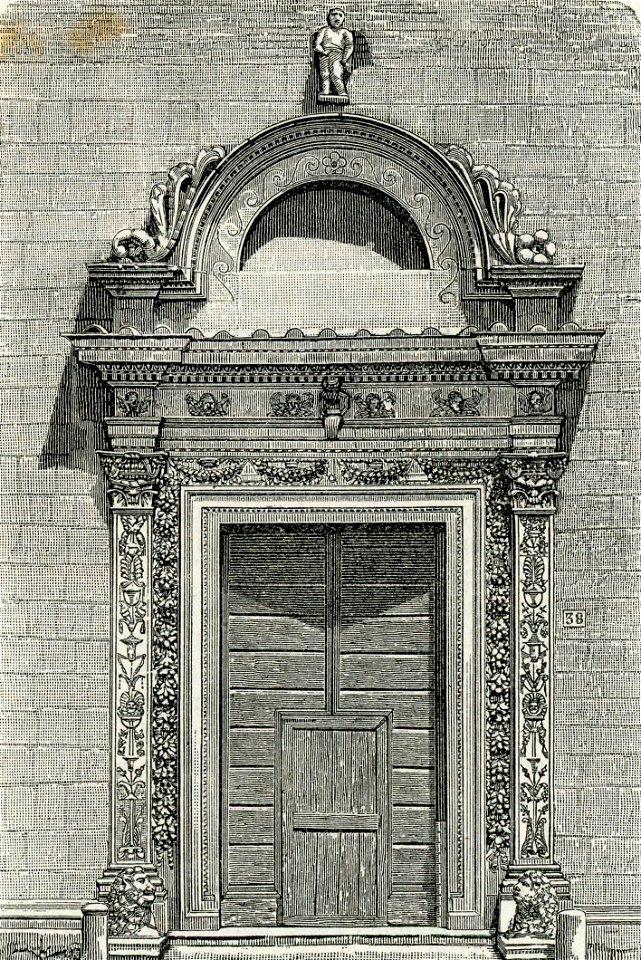 Trevi ingresso principale della chiesa di S Maria delle Lacrime