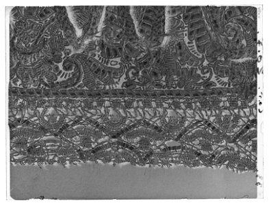 Tröja av mönstrad silverbrokad, ca 1650-1660 - Livrustkammaren - 45352-negative