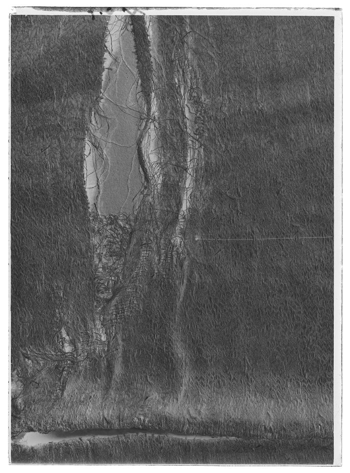 Tröja av mönstrad silverbrokad, ca 1650-1660 - Livrustkammaren - 78761-negative