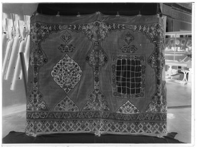 Turkiskt tält del I - Livrustkammaren - 51387-negative