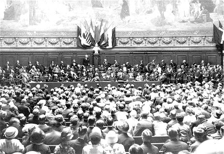 UK 1932 malfermo 2