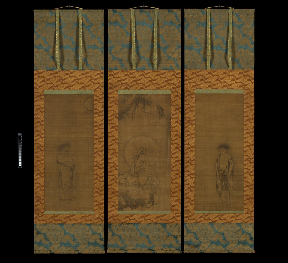 Unidentified - White-Robed Guanyin with Hanshan and Shide - 2018.853.4a–c - Metropolitan Museum of Art