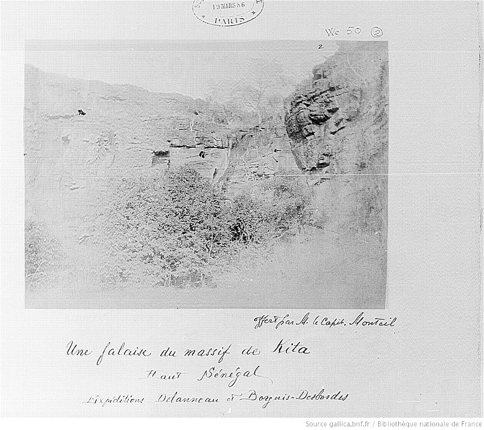 Une falaise du massif de Kita, Haut Sénégal