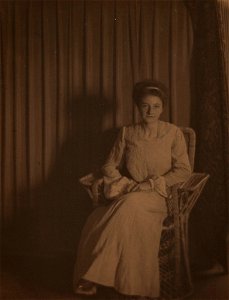 Untitled (Portrait of Eleanor Smith) (5710964241)