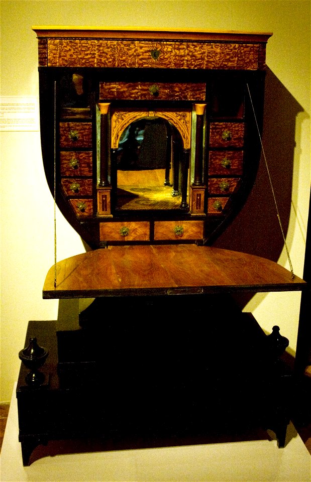 Urn-shaped Secretaire