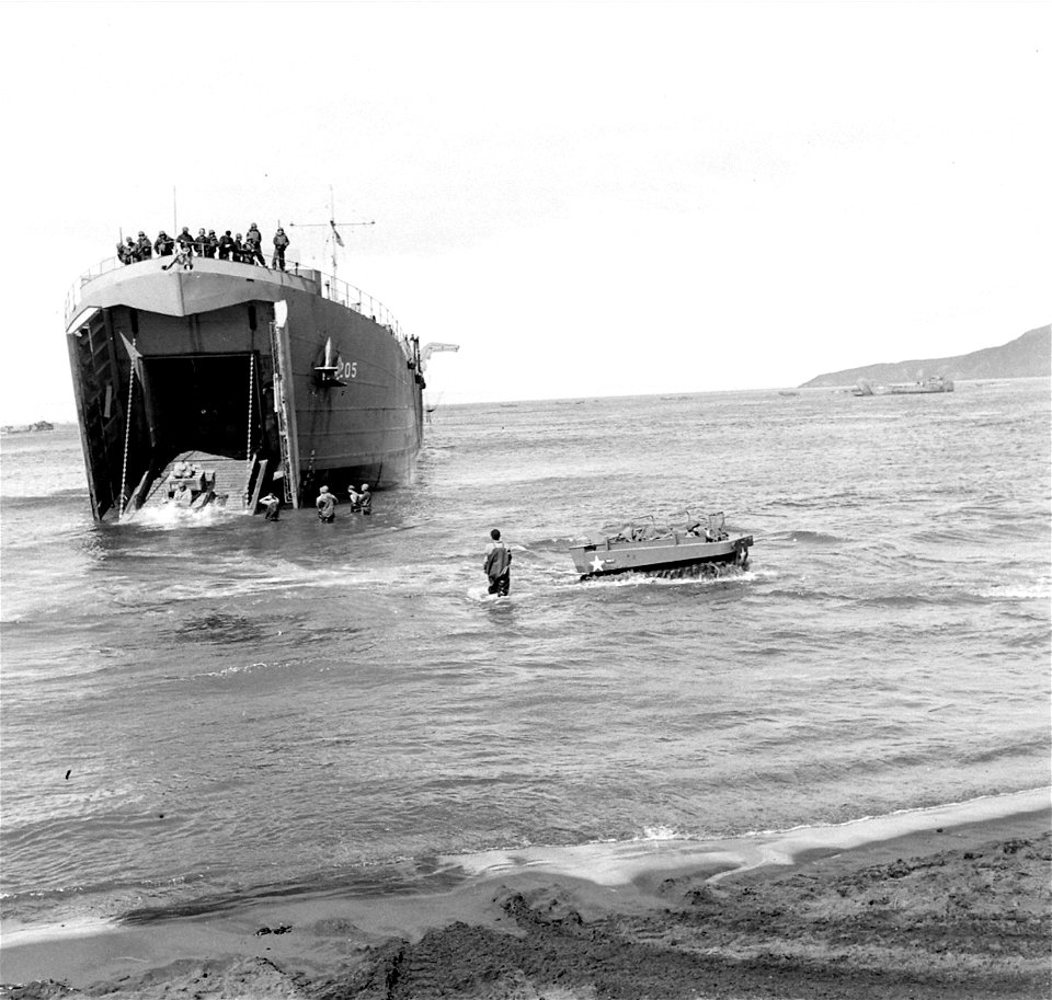 USS LST-205 National Archives 78186893