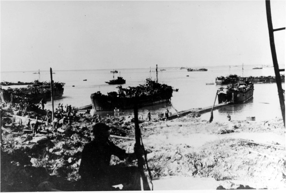 USS LST-613 in May 1945
