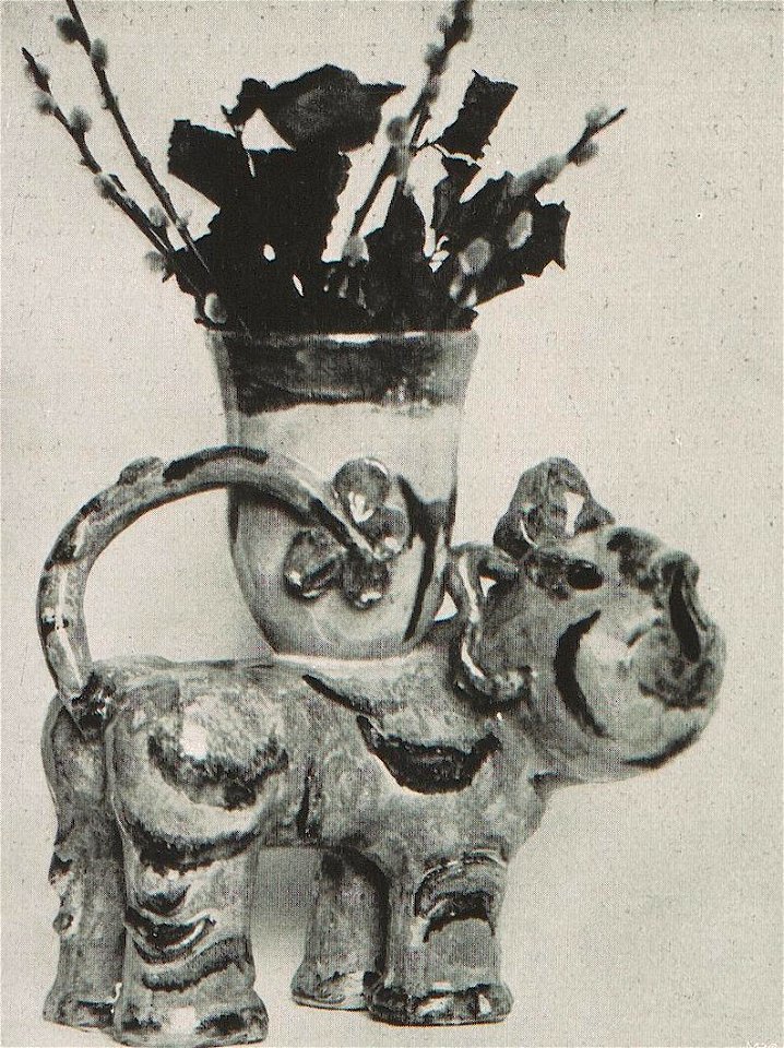 Vally Wieselthier - Blumenvase. Keramik
