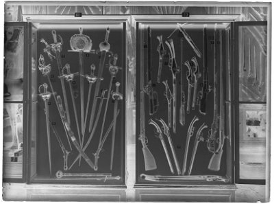 Vapen - Livrustkammaren - 34303-negative