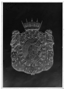 Vapensköld, hertig av Östergötland, Fredrik Adolf - Livrustkammaren - 43460-negative