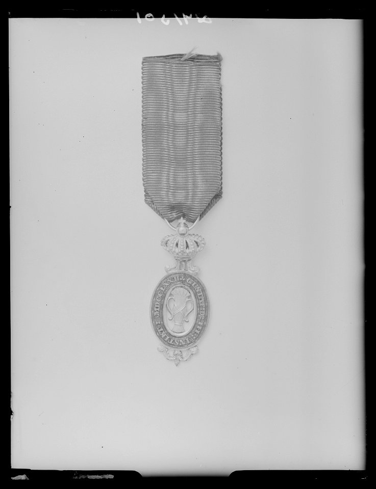 Vasaorden kommendörskors miniatyr - Livrustkammaren - 36476