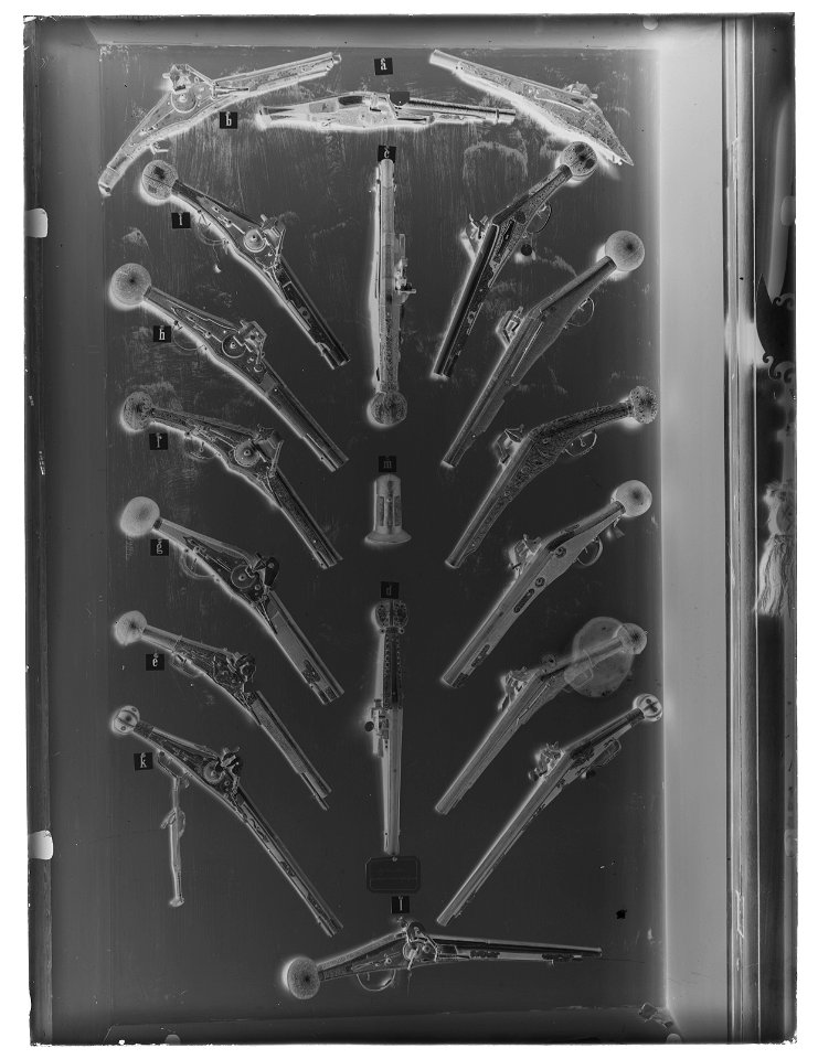 Vapen - Livrustkammaren - 77103-negative