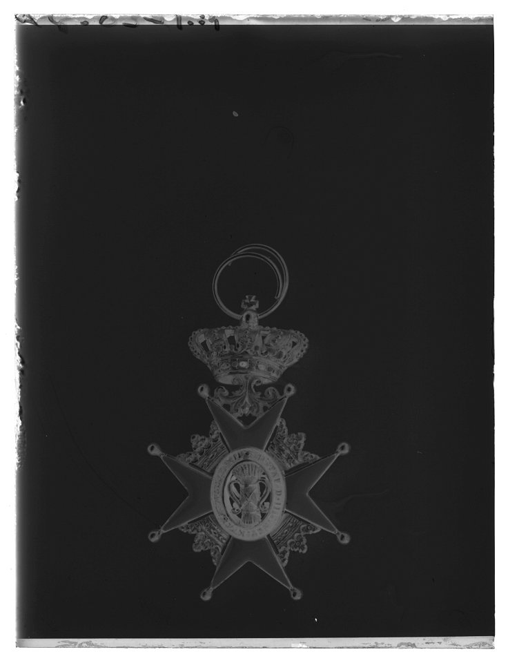 Vasaorden riddarkors 1kl - Livrustkammaren - 79642-negative