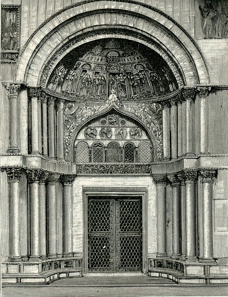 Venezia Basilica di S Marco archivolto