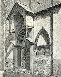 Verona Porta della chiesa di San Pietro Martire