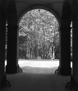 Villa Berg, Blick durch den Nordostflügel, um 1930