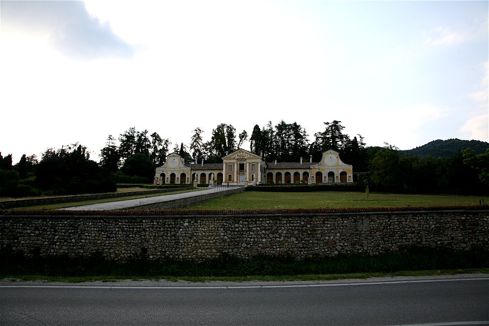 VillaBarbaro 2007 07 08 04