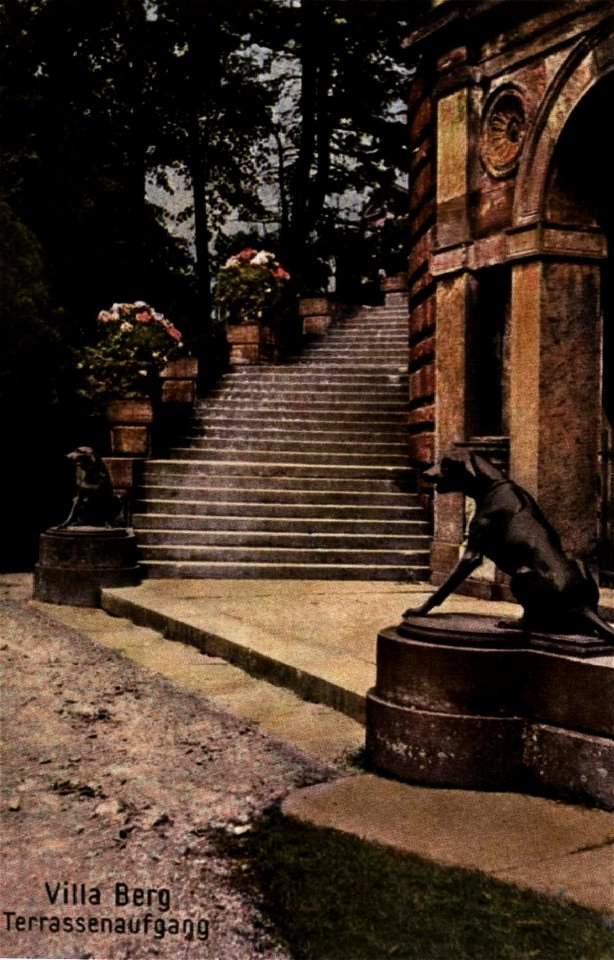 Villa Berg, westlicher Treppenaufgang