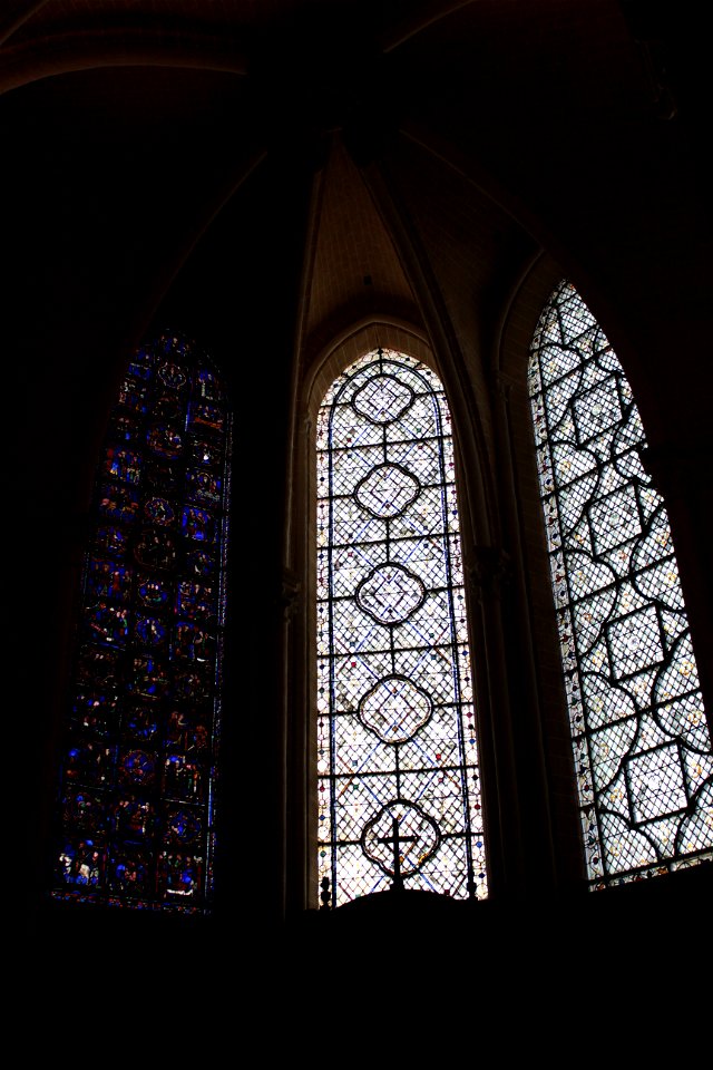 Vitrail Chartres-020 à 024
