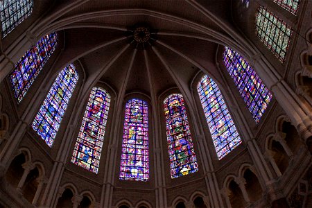 Vitrail Chartres-107 à 108 choeur